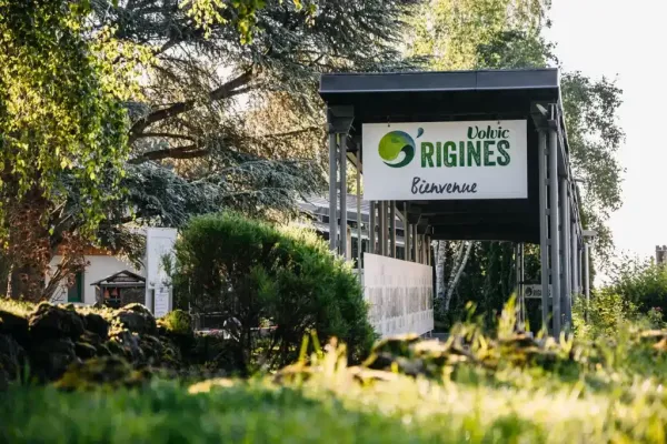 La visite Eau de Volvic, une expérience emblématique au cœur d'un site connu dans le monde entier