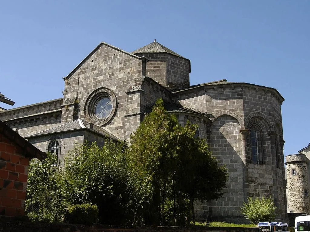 La Collégiale Notre-Dame, un site patrimonial incontournable à découvrir